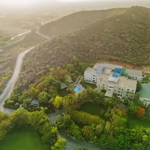 Essentia Luxury & Hotel Udaipur